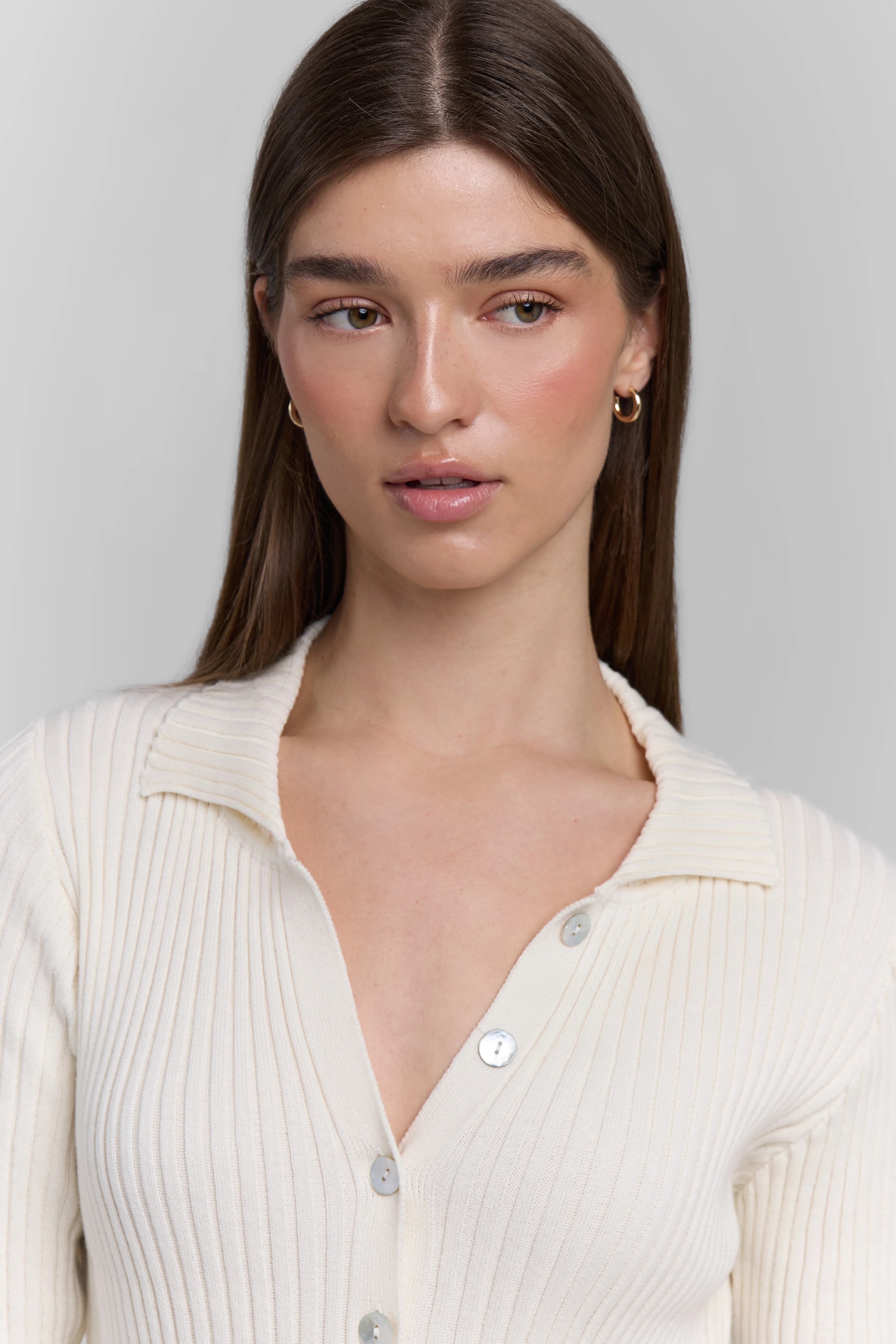 KNIT BUTTONED LONG SLEEVE TOP - Image 12