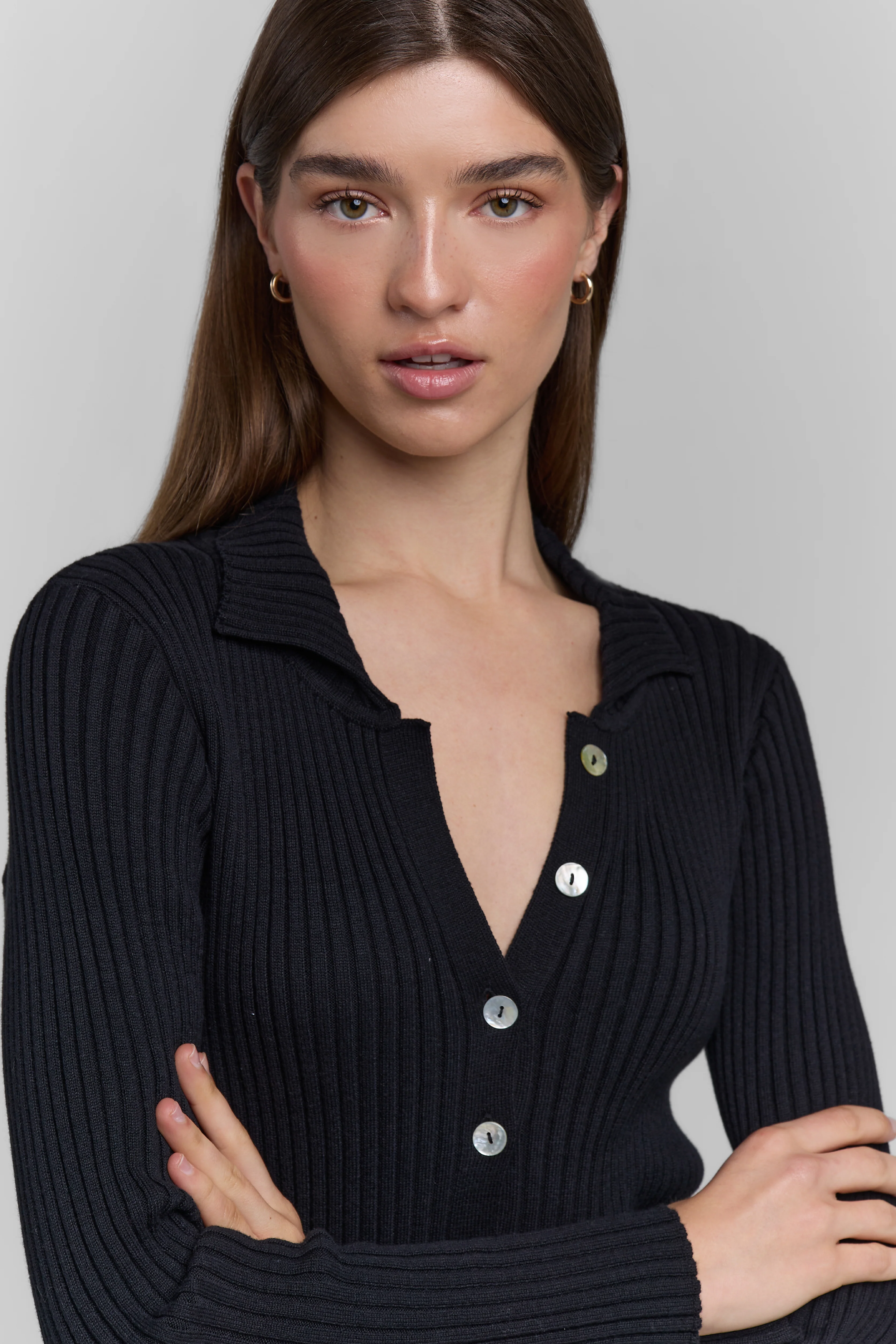KNIT BUTTONED LONG SLEEVE TOP - Image 17