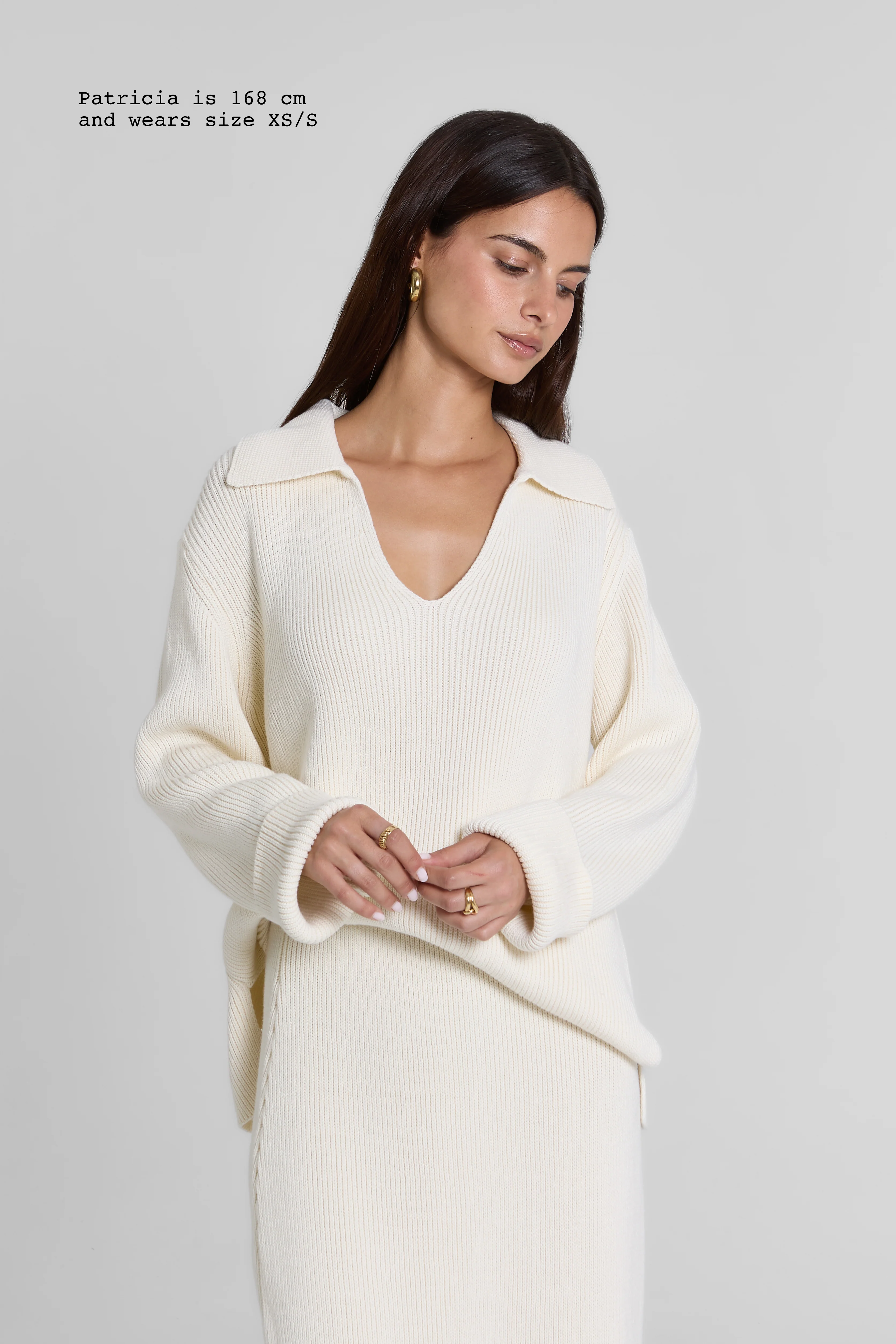 KNIT V-NECK - Image 7