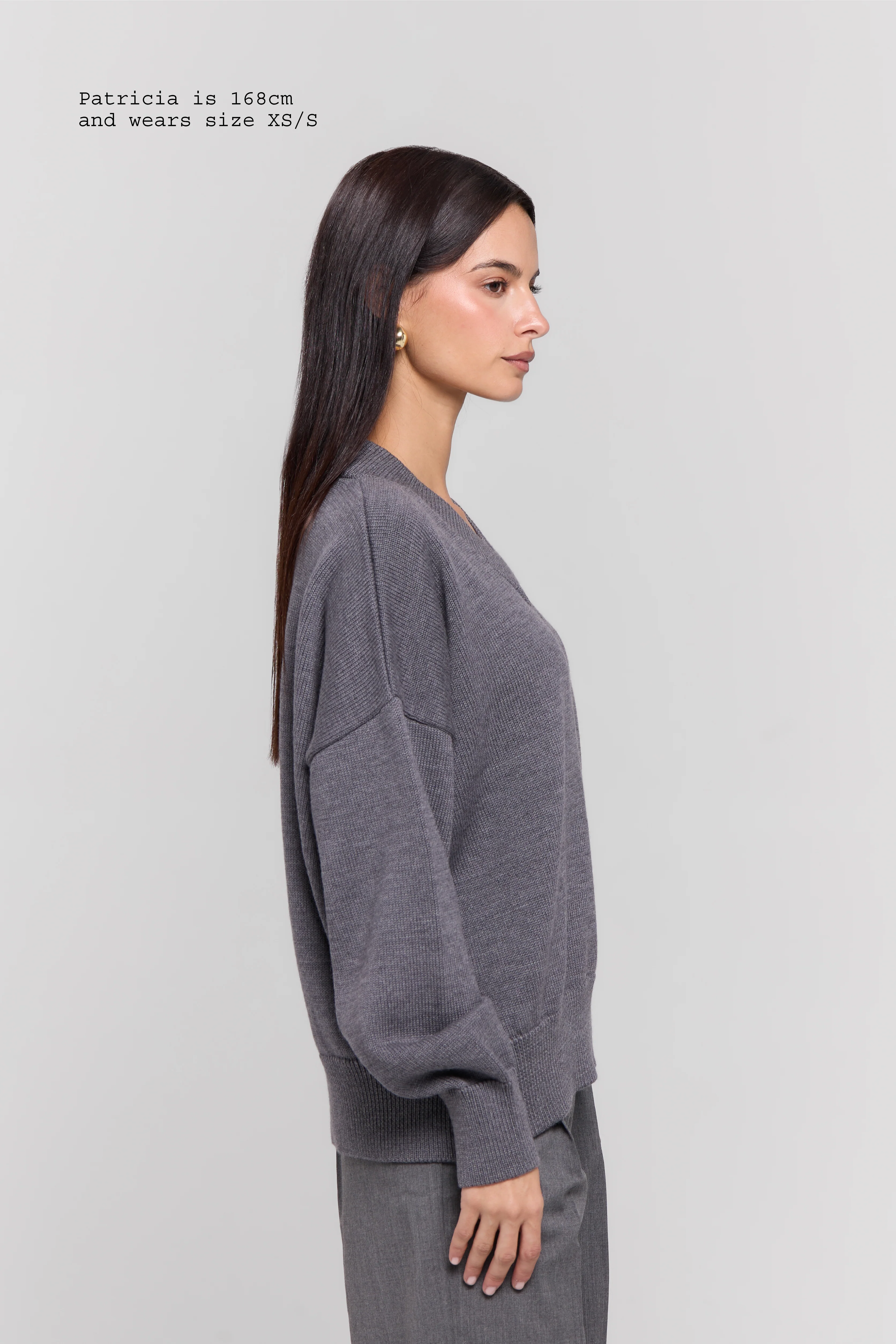 MERINO WOOL SLOUCHY V-NECK SWEATER - Image 6