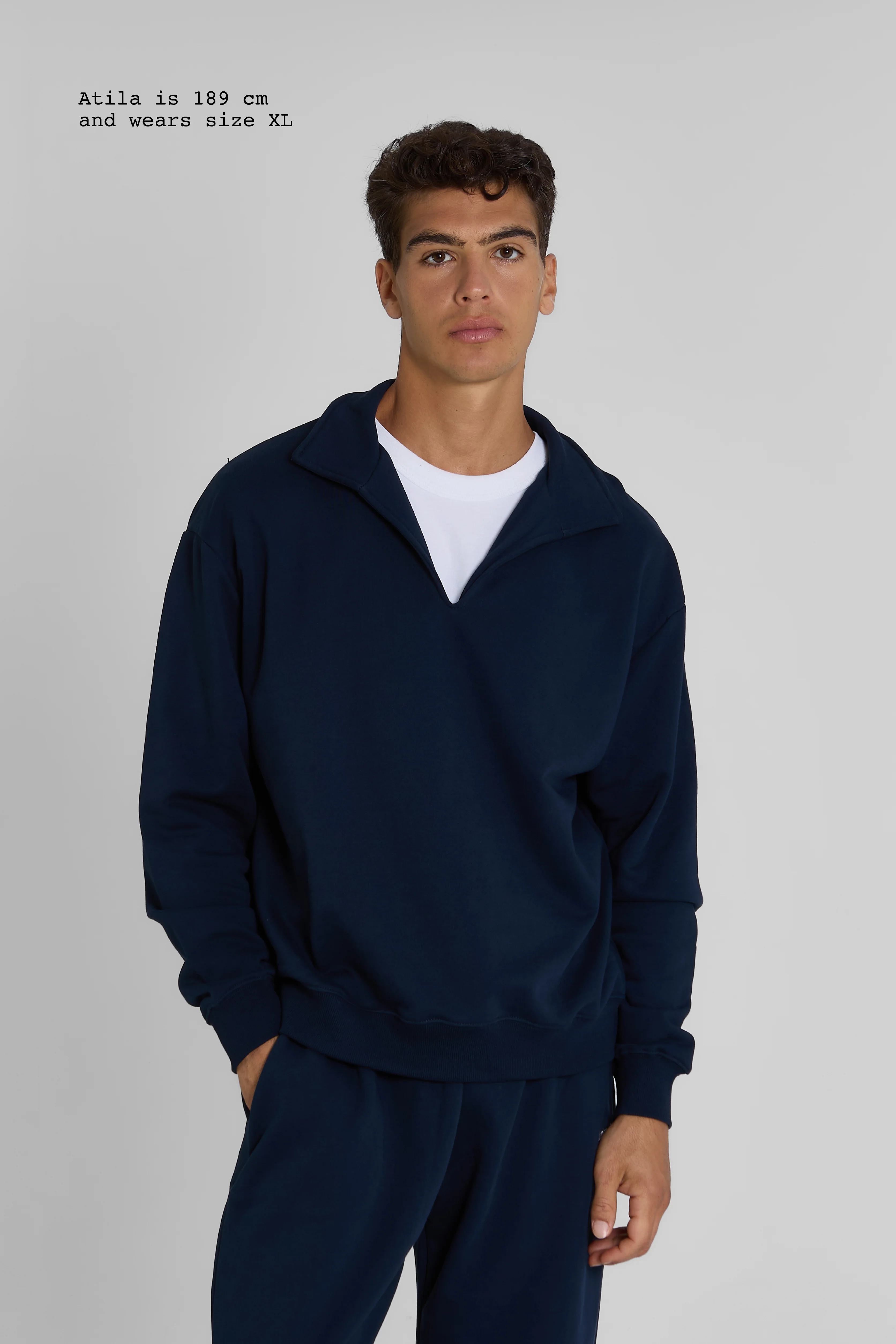 V-NECK SWEATER MEN - Image 9