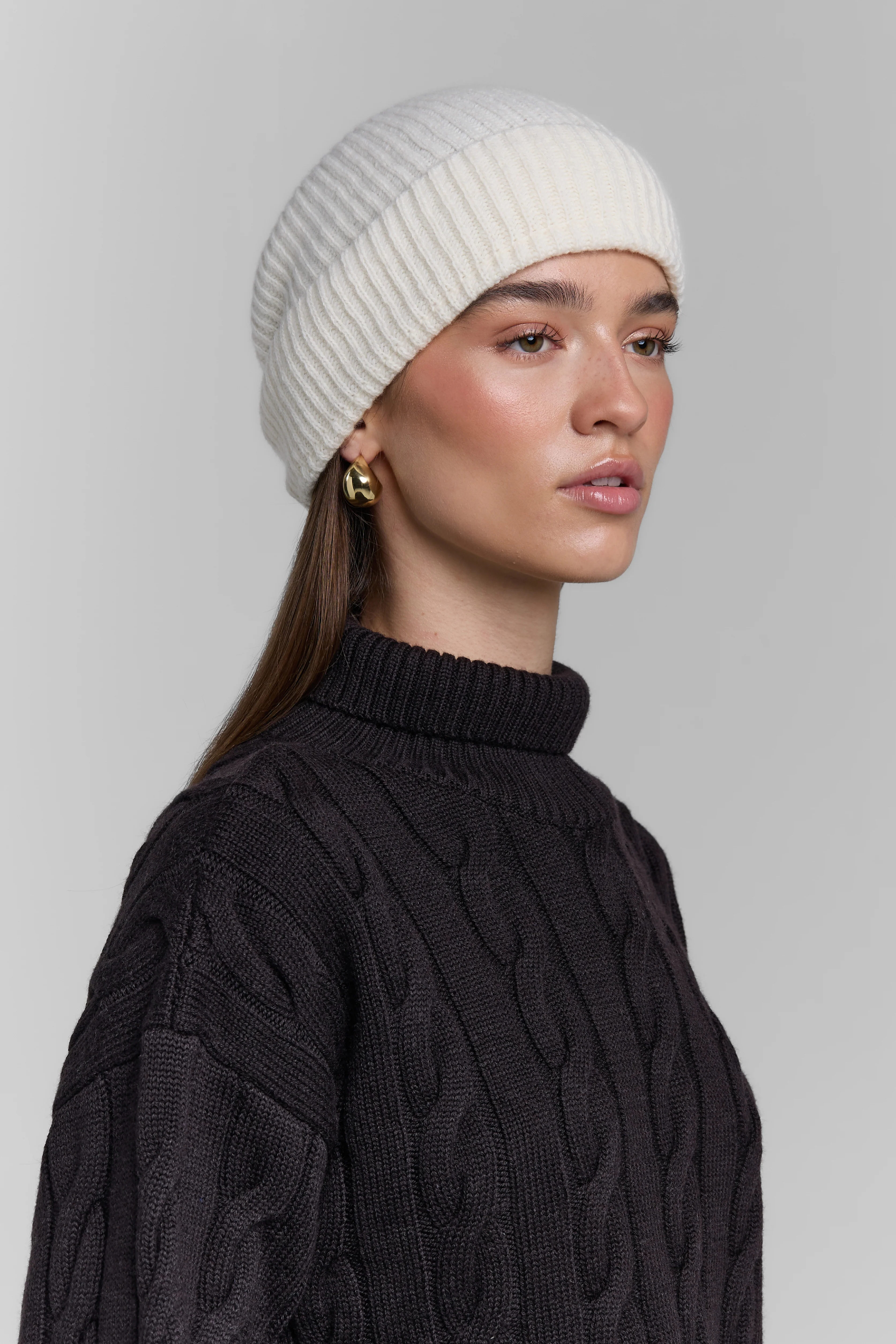 WOOL BEANIE - Image 3